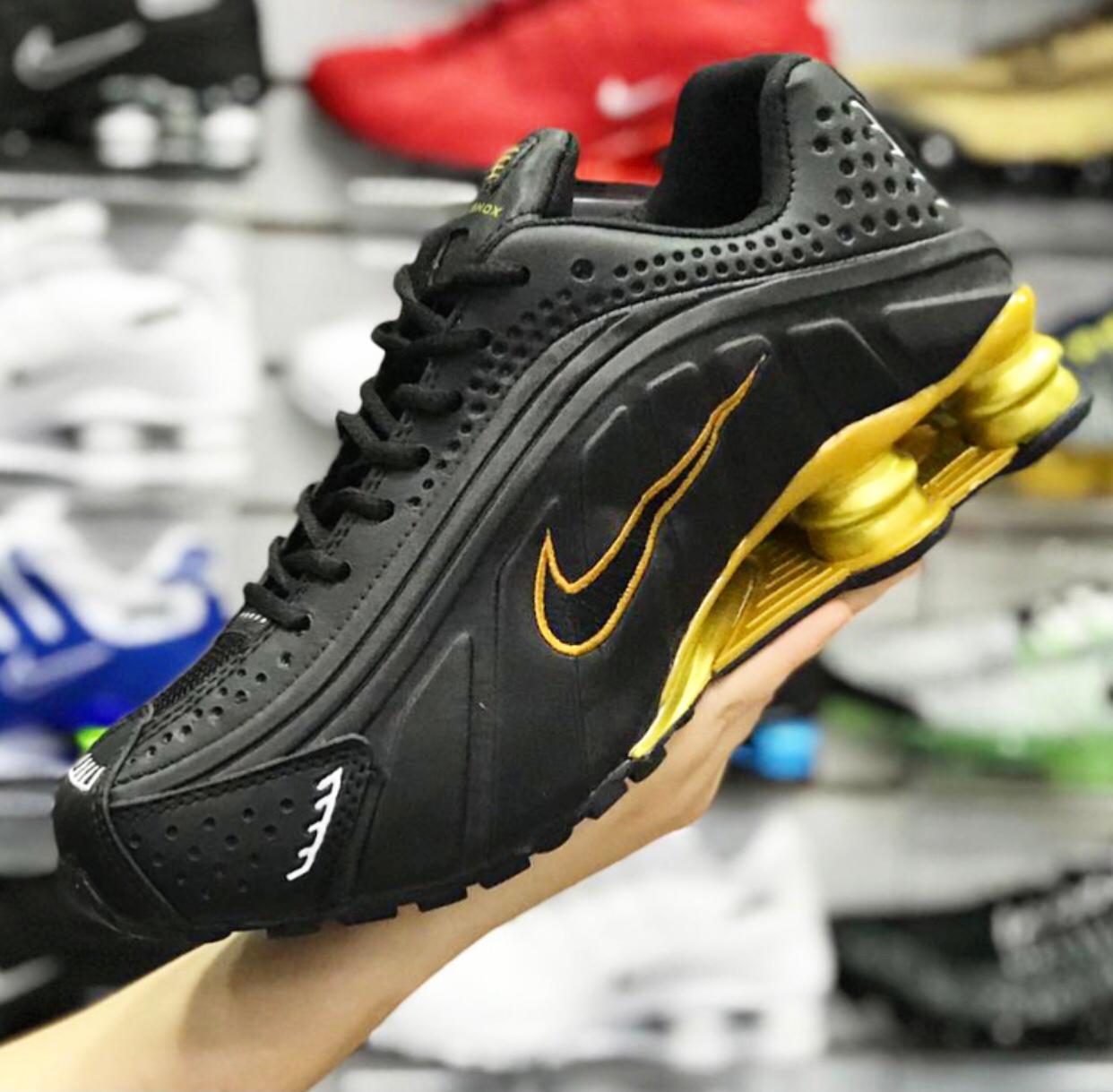 geeuwen Anoi dienblad Nike Shox R4 Preto/Dourado - Importado - Com Garantia » Start Over