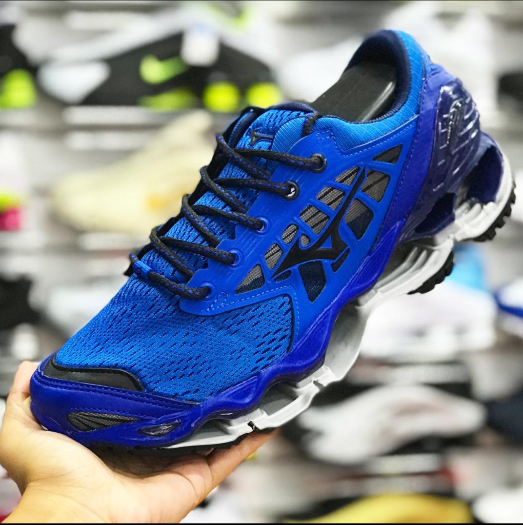 mizuno wave select 9