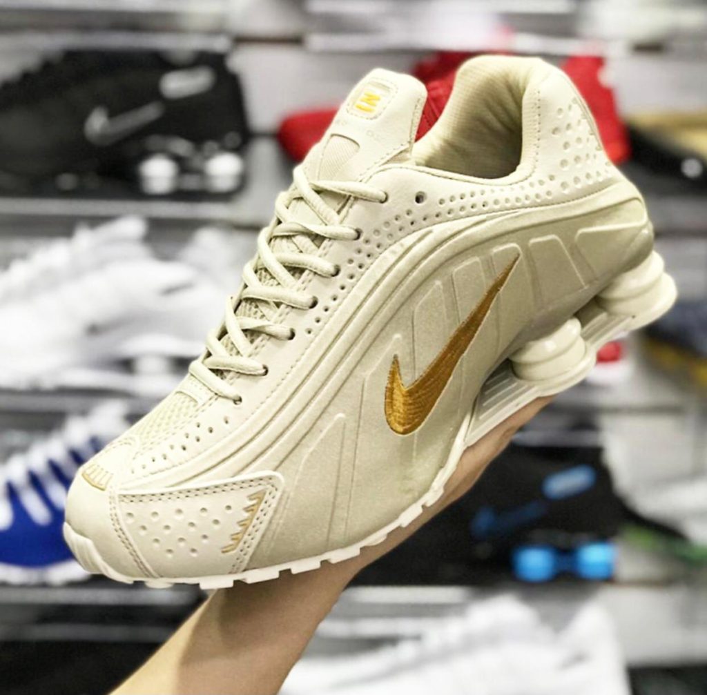 nike shox r4 femme beige
