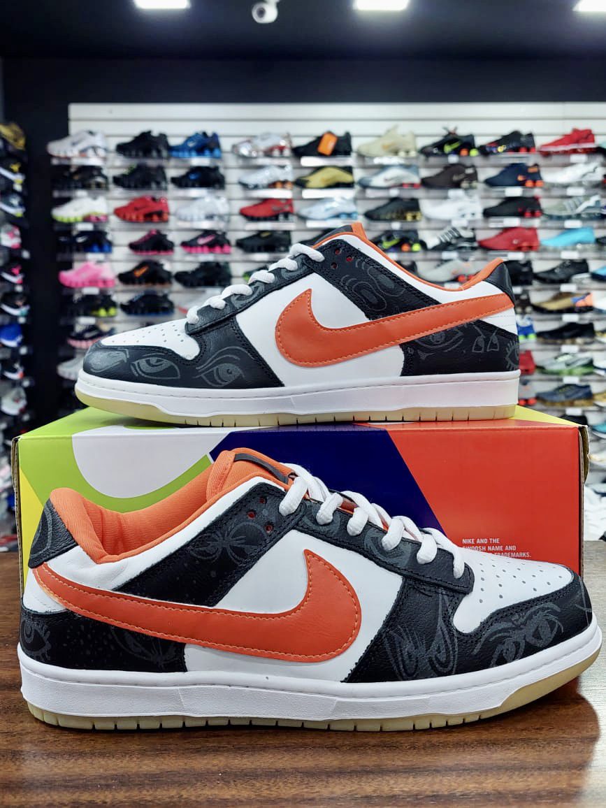 Tênis Nike Sb Dunk Low Preto/Laranja