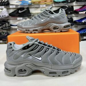 Nike Air Max TN Cinza - Importado - Com Garantia