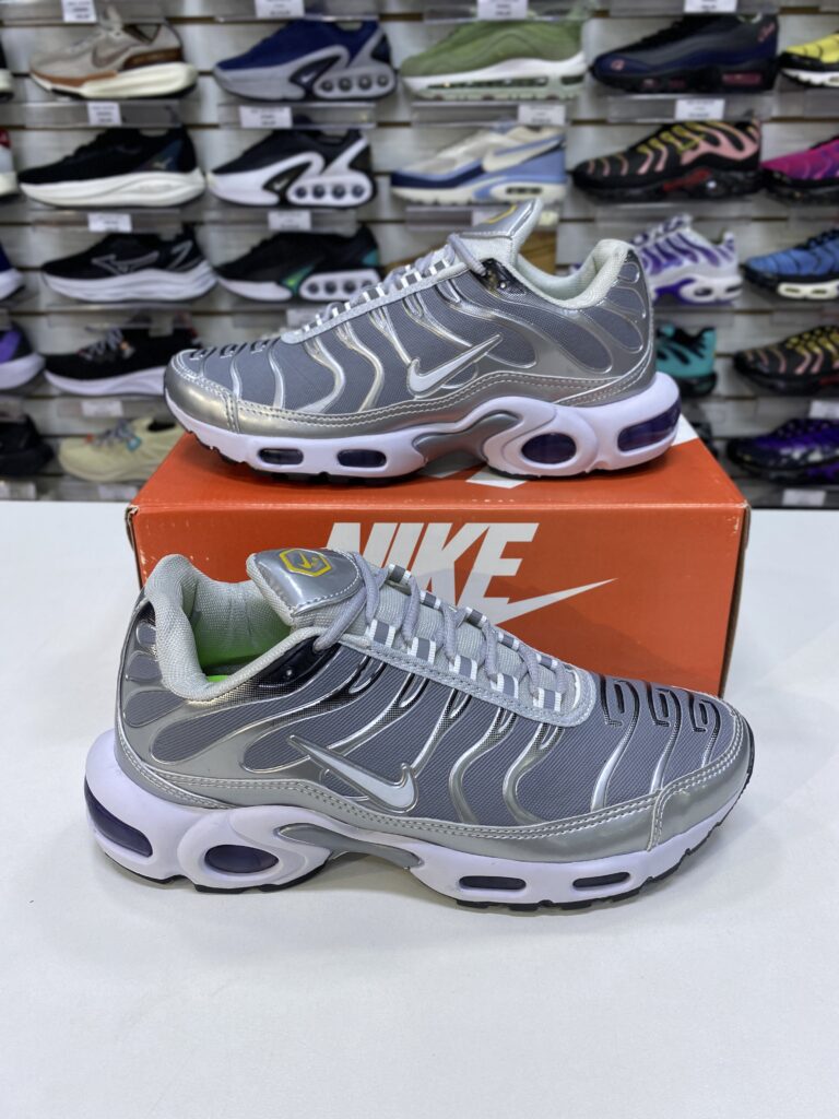 Nike Air Max TN Cinza E PRATA- Importado - Com Garantia
