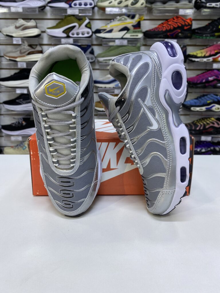 Nike Air Max TN Cinza E PRATA- Importado - Com Garantia - Imagem 31