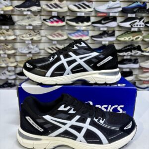 Tênis Asics Gel-Venture 6 Preto e Branco-Nacional - Com Garantia
