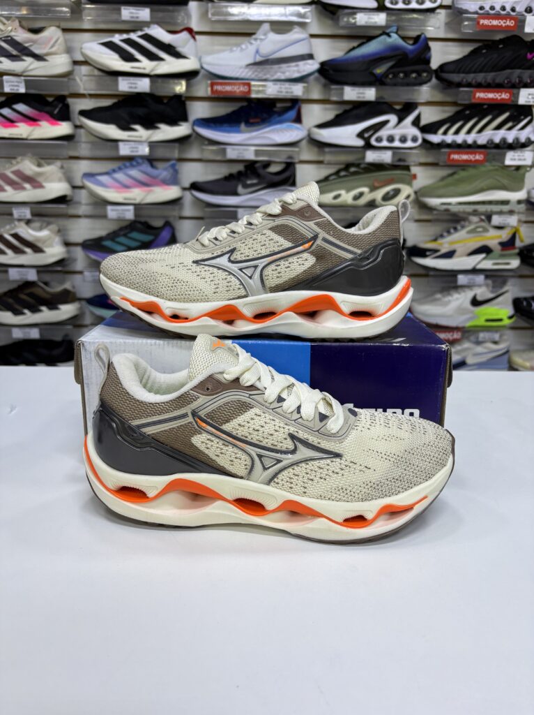 Mizuno Wave Stratos Off white e Laranja - Nacional- com Garantia